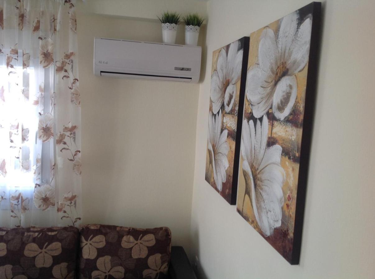 MyParalia apartament ***** Eksteriør billede