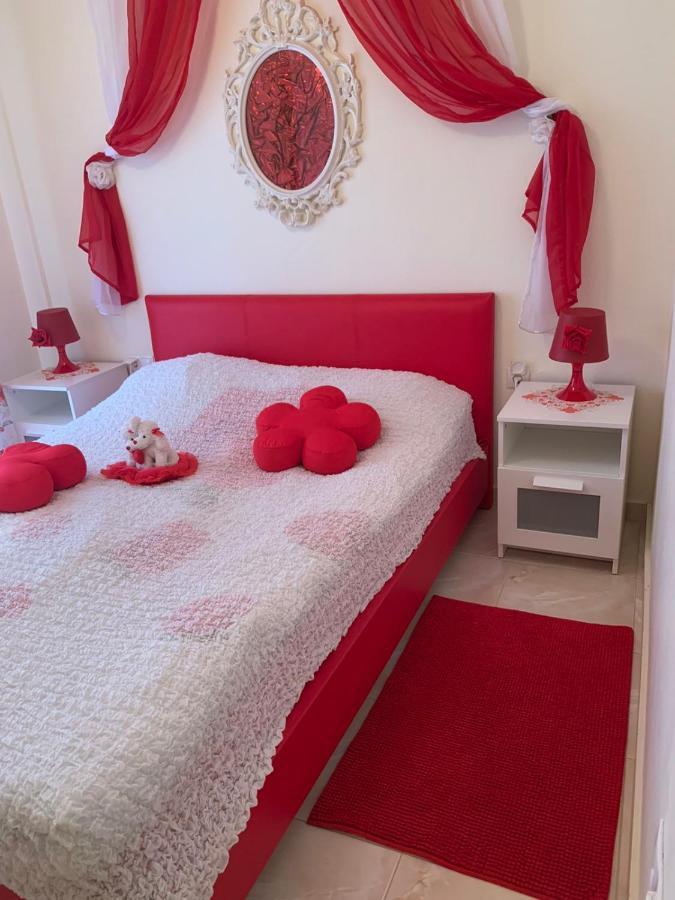 MyParalia apartament ***** Eksteriør billede
