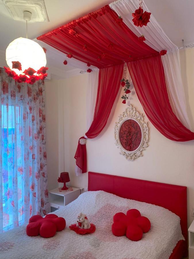 MyParalia apartament ***** Eksteriør billede