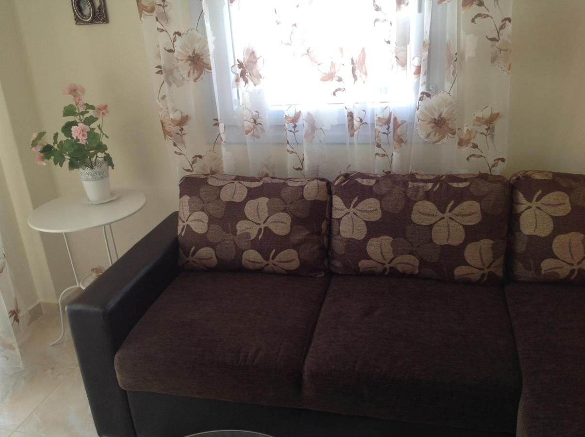 MyParalia apartament ***** Eksteriør billede